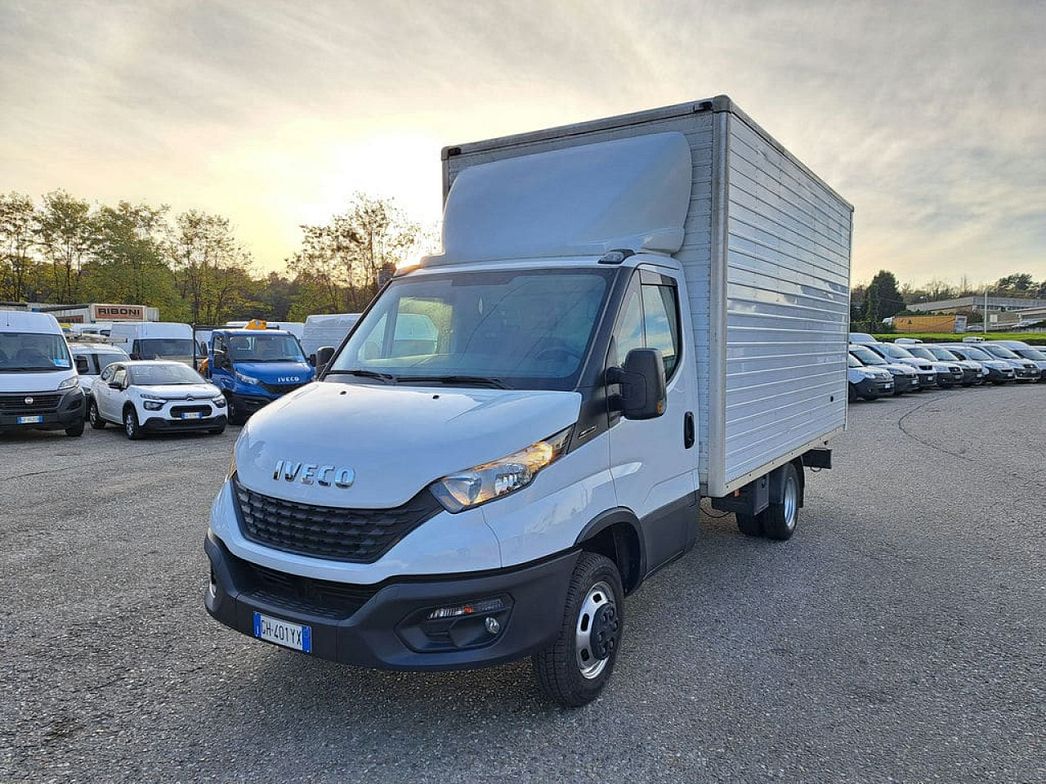IVECO | 35C14H