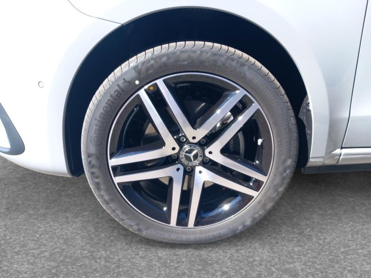 Fahrzeugbild 14 / 15