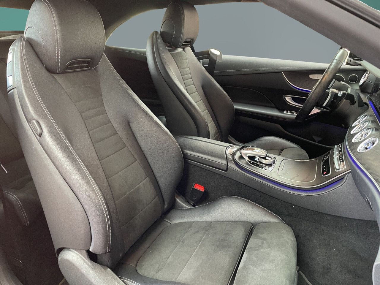 Mercedes-Benz E-Klasse – Bild 12