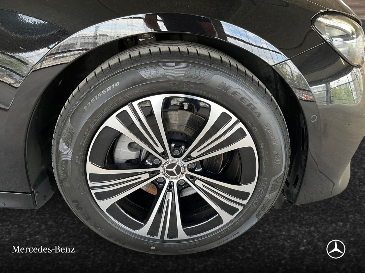 Mercedes-Benz E-Klasse – Bild 4