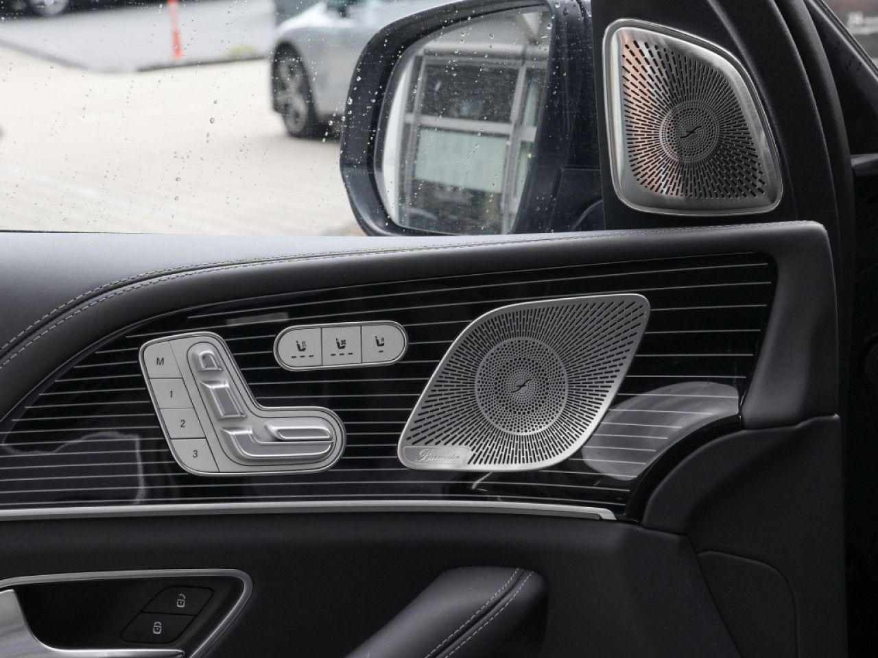 Mercedes-Benz GLS – Bild 16