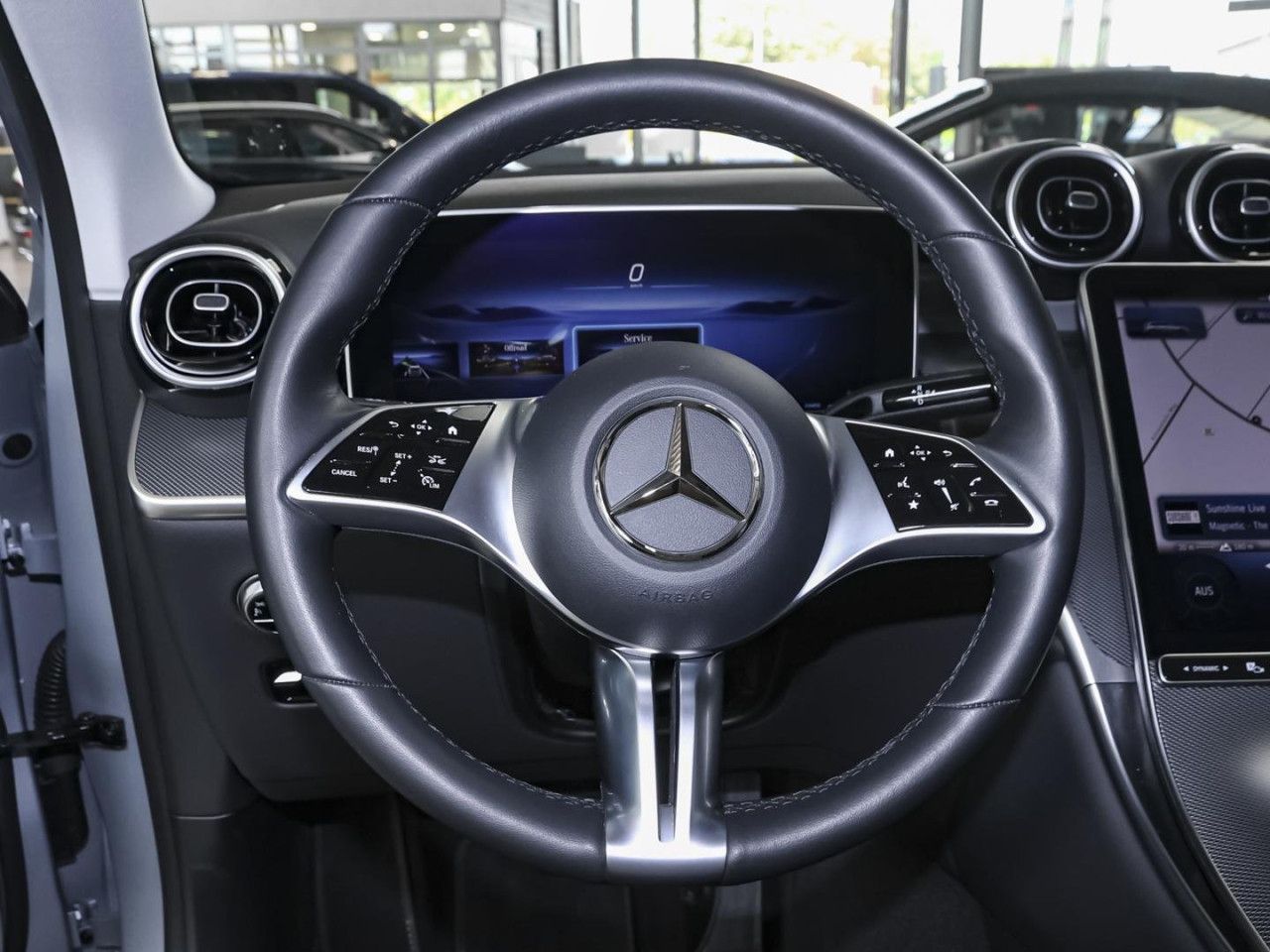 Mercedes-Benz GLC – Bild 14