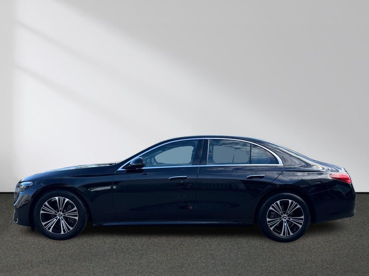 Mercedes-Benz E-Klasse – Bild 6