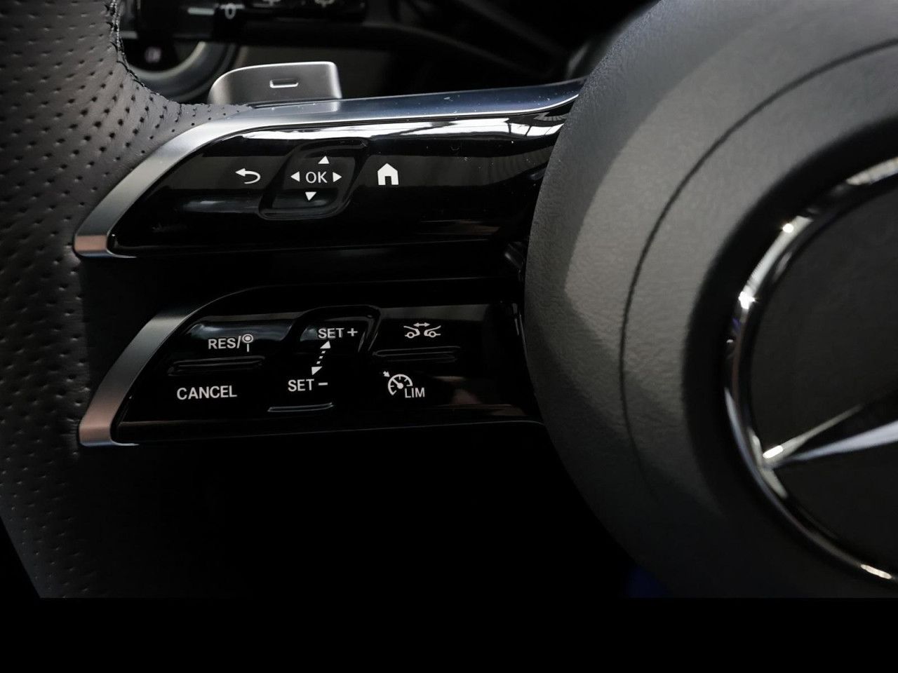 Mercedes-Benz E-Klasse – Bild 12