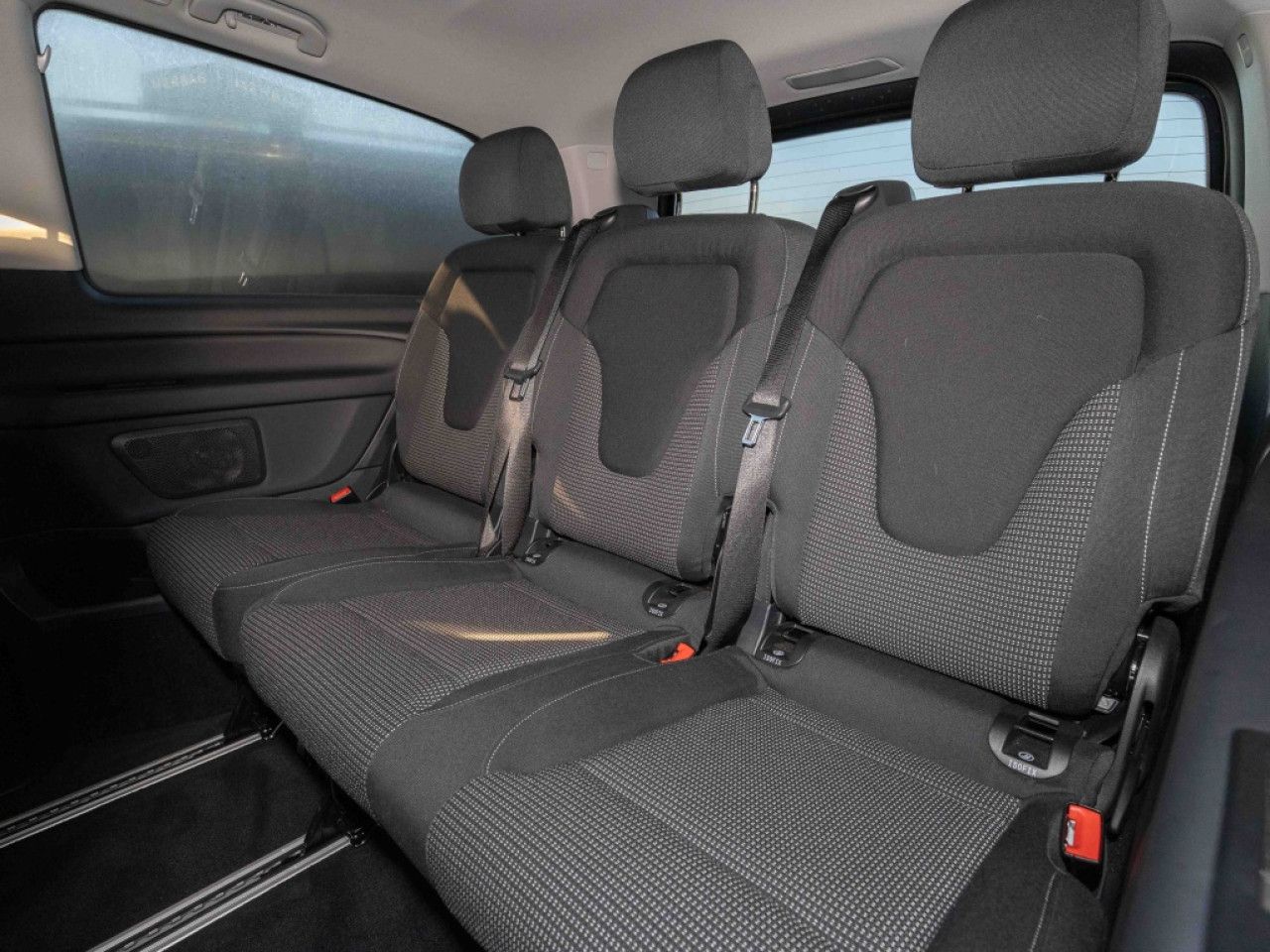 Mercedes-Benz EQV – Bild 14