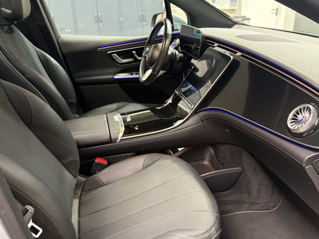 Mercedes-Benz EQE – Bild 15