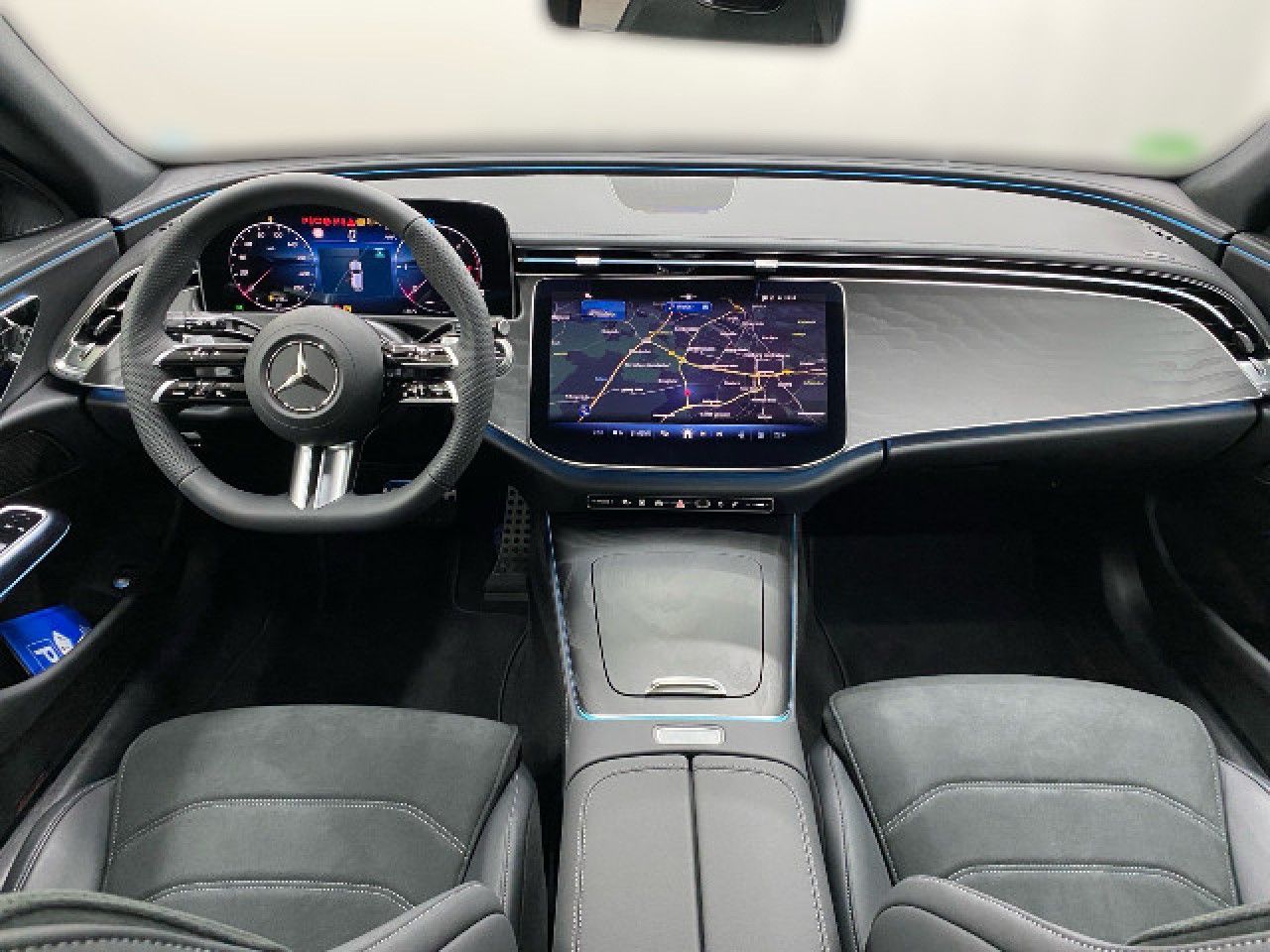 Mercedes-Benz E-Klasse – Bild 10