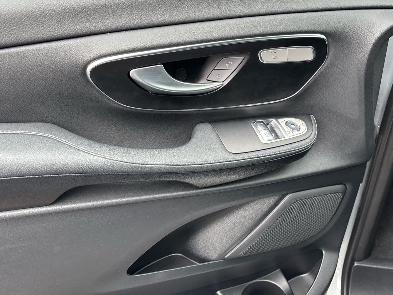 Mercedes-Benz EQV – Bild 13