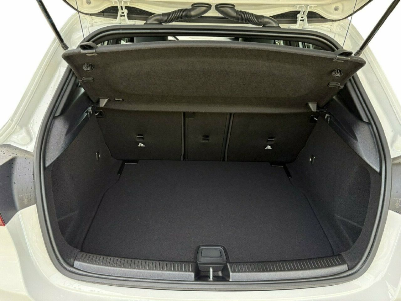 Mercedes-Benz A-Klasse – Bild 11