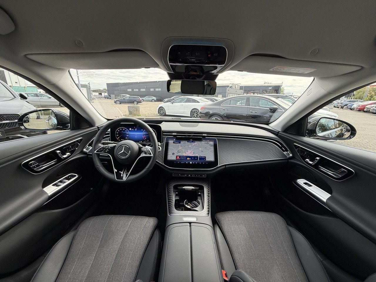 Mercedes-Benz E-Klasse – Bild 11