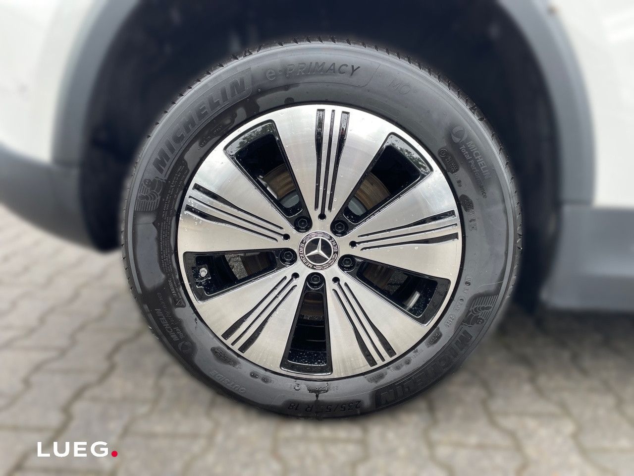 Mercedes-Benz EQA – Bild 7
