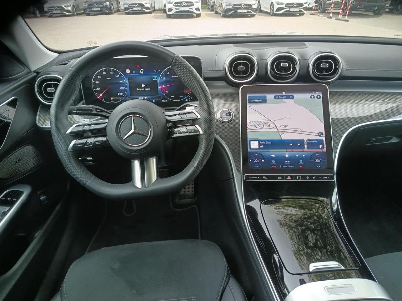 Zdjęcie pojazdu 13 / 20