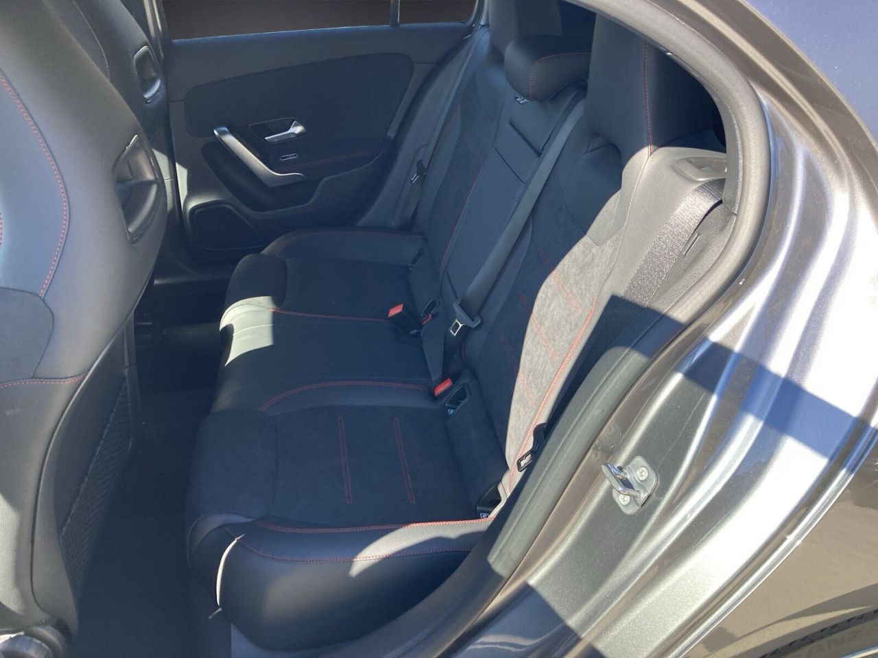 Mercedes-Benz A-Klasse – Bild 12