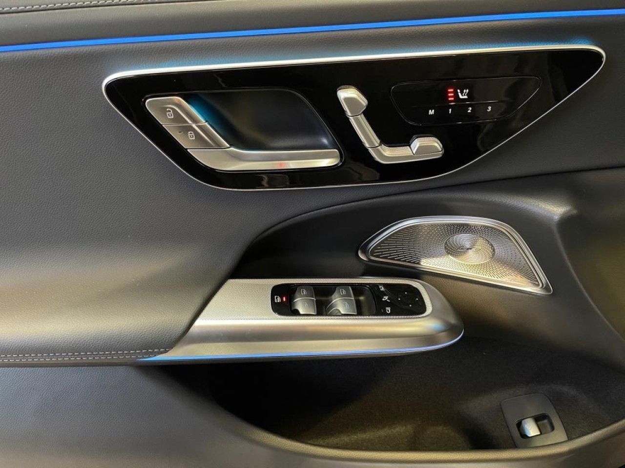 Mercedes-Benz E-Klasse – Bild 7