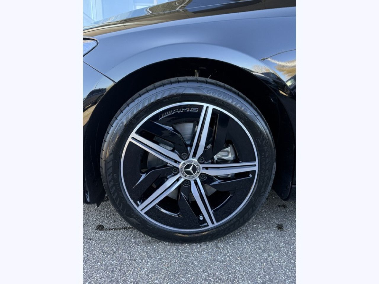 Photo du v&eacute;hicule 9 / 18