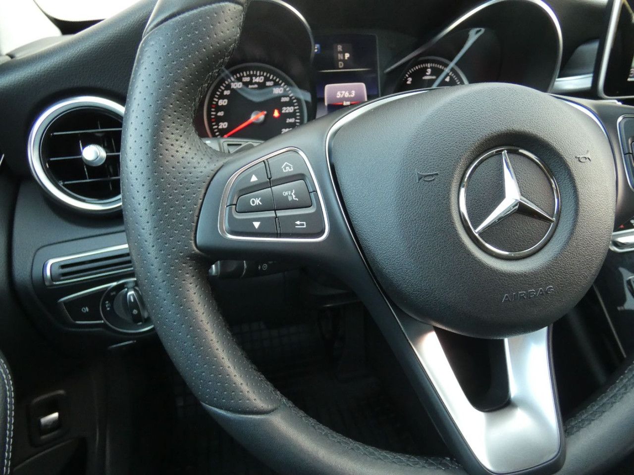 Fahrzeugbild 18 / 23