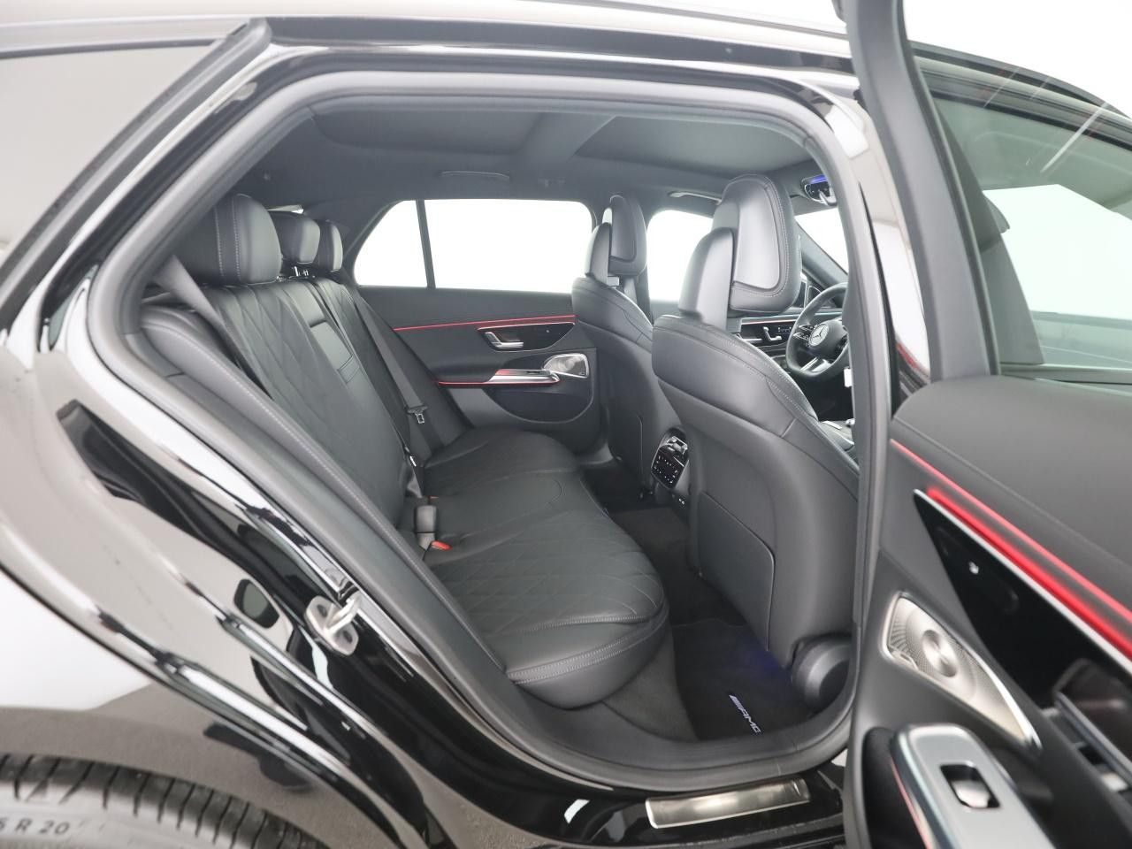 Mercedes-Benz E-Klasse – Bild 14