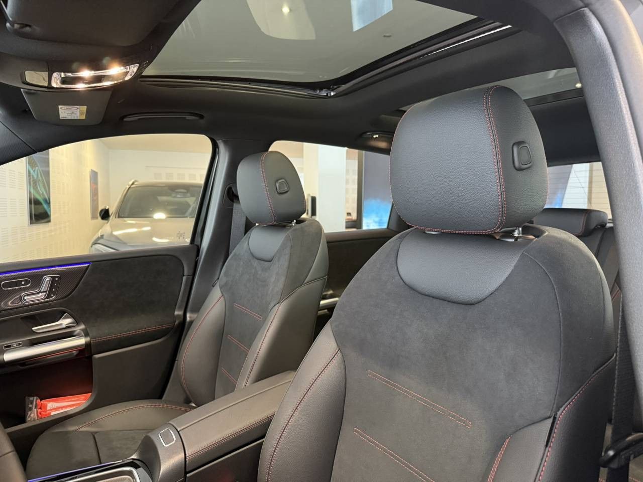 Photo du véhicule 16 / 18