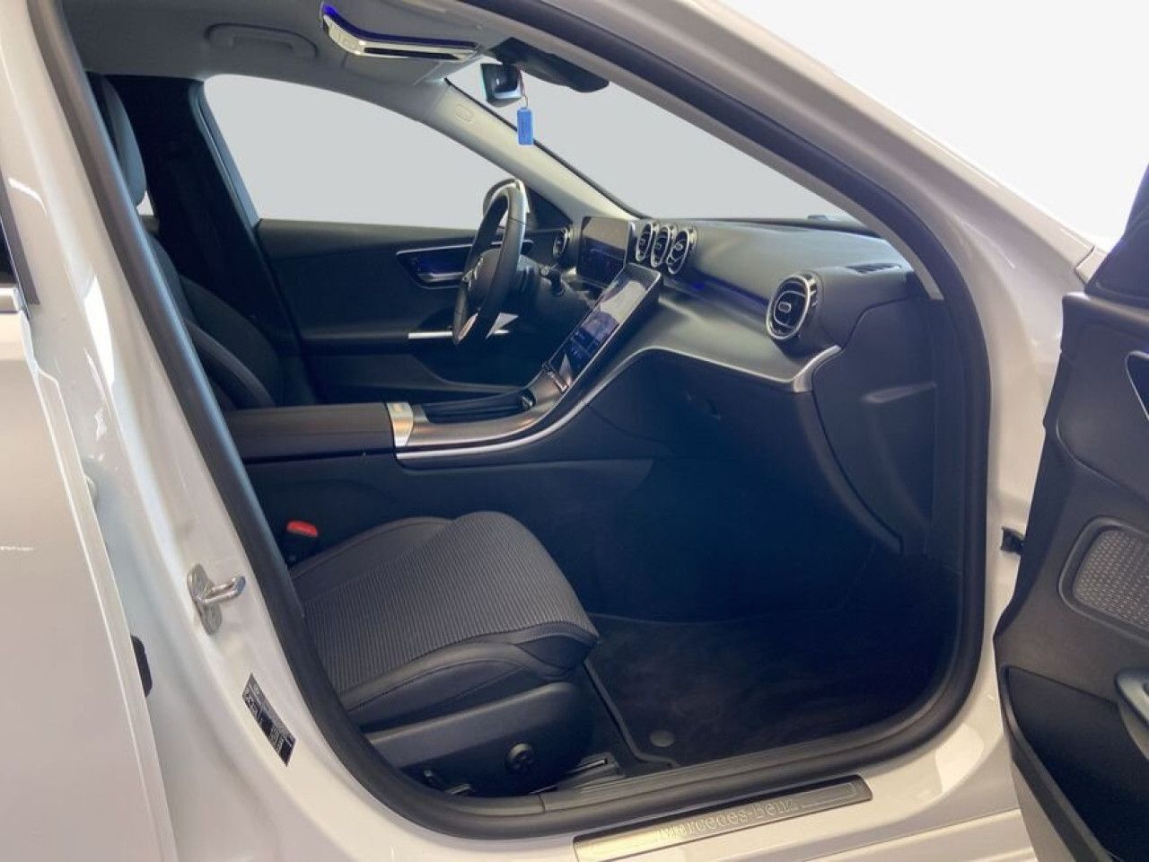 Mercedes-Benz C-Klasse – Bild 13