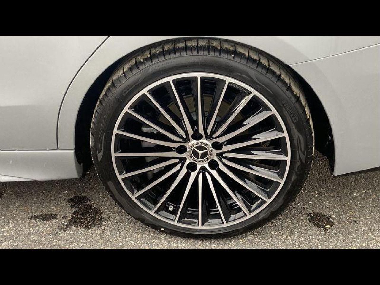 Photo du v&eacute;hicule 13 / 14