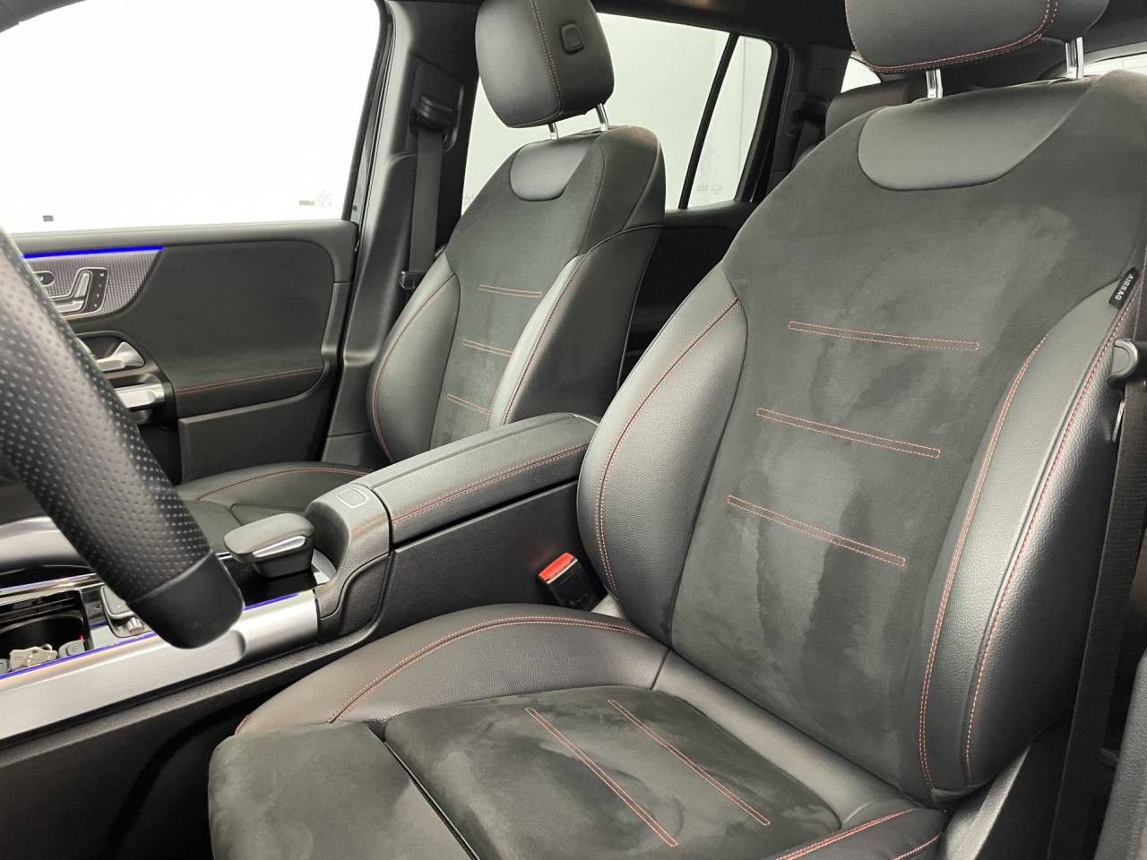 Photo du v&eacute;hicule 15 / 18