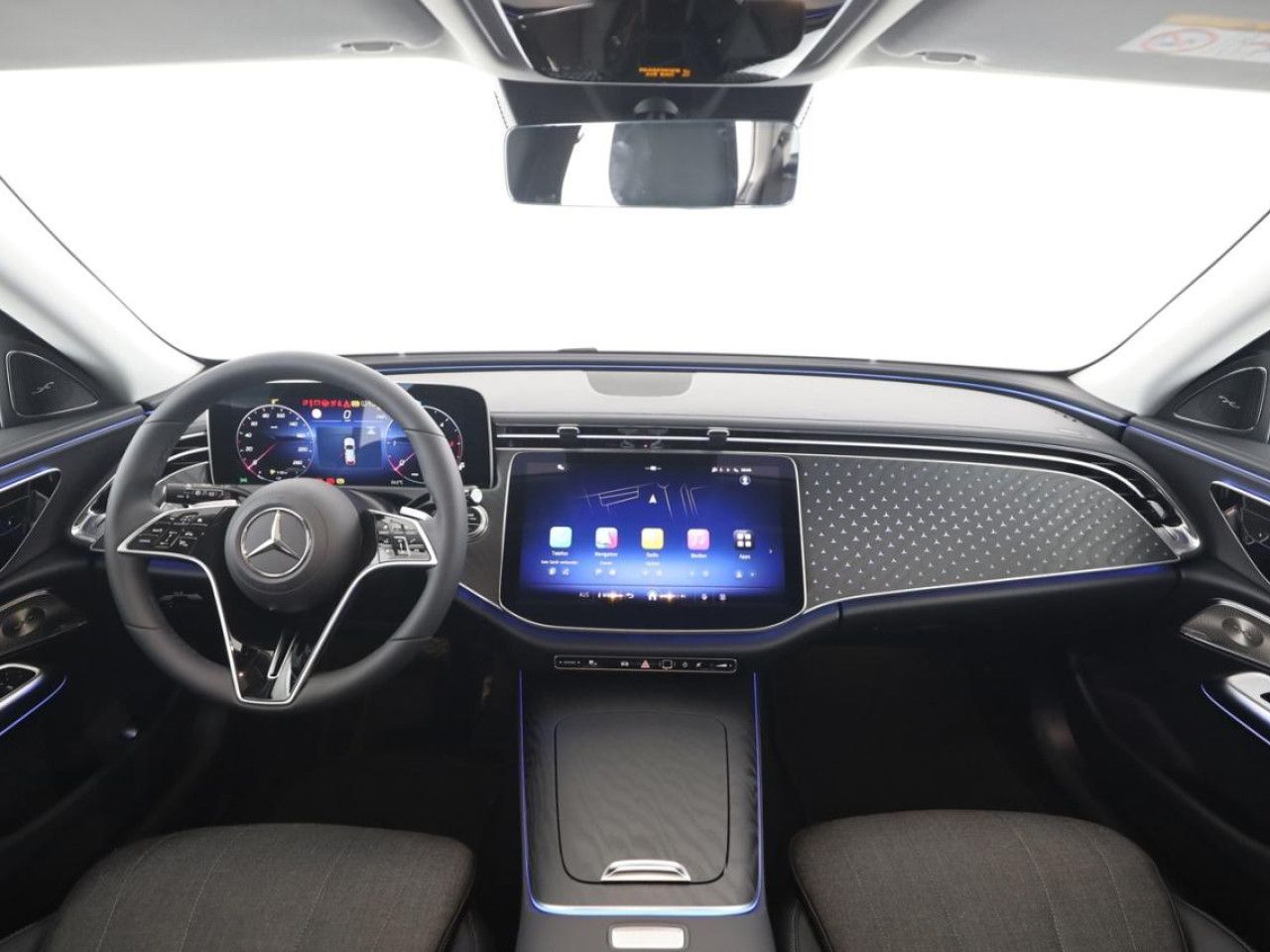 Mercedes-Benz E-Klasse – Bild 15
