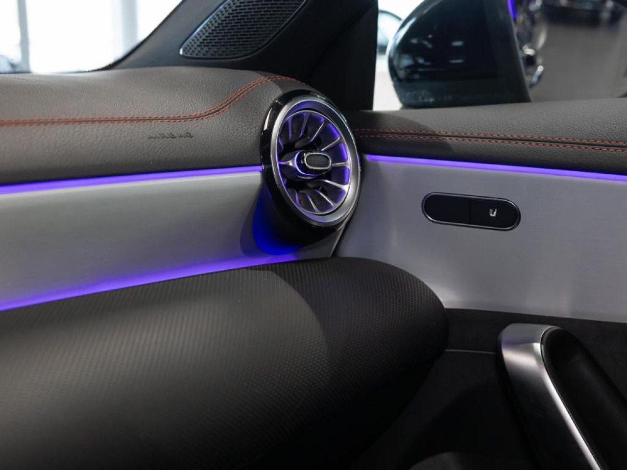 Fahrzeugbild 16 / 25