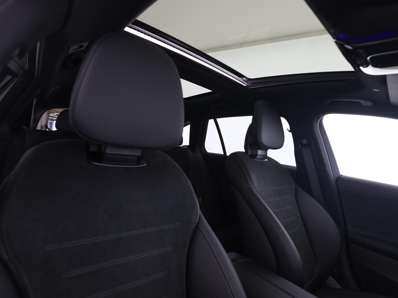 Mercedes-Benz C-Klasse – Bild 18