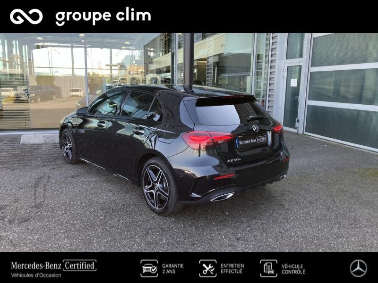 Photo du v&eacute;hicule 4 / 18