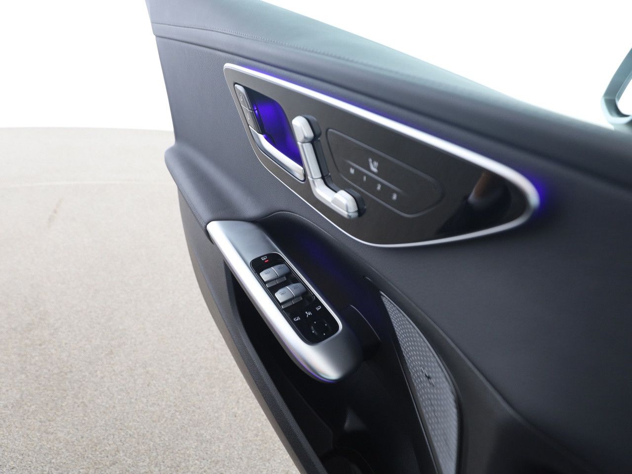 Mercedes-Benz C-Klasse – Bild 14