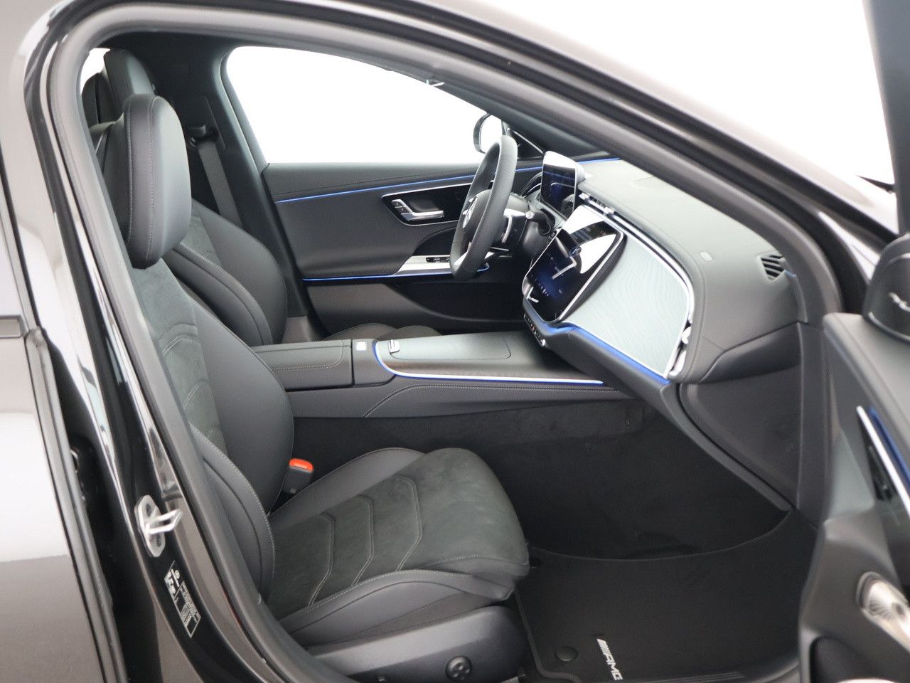 Mercedes-Benz E-Klasse – Bild 9