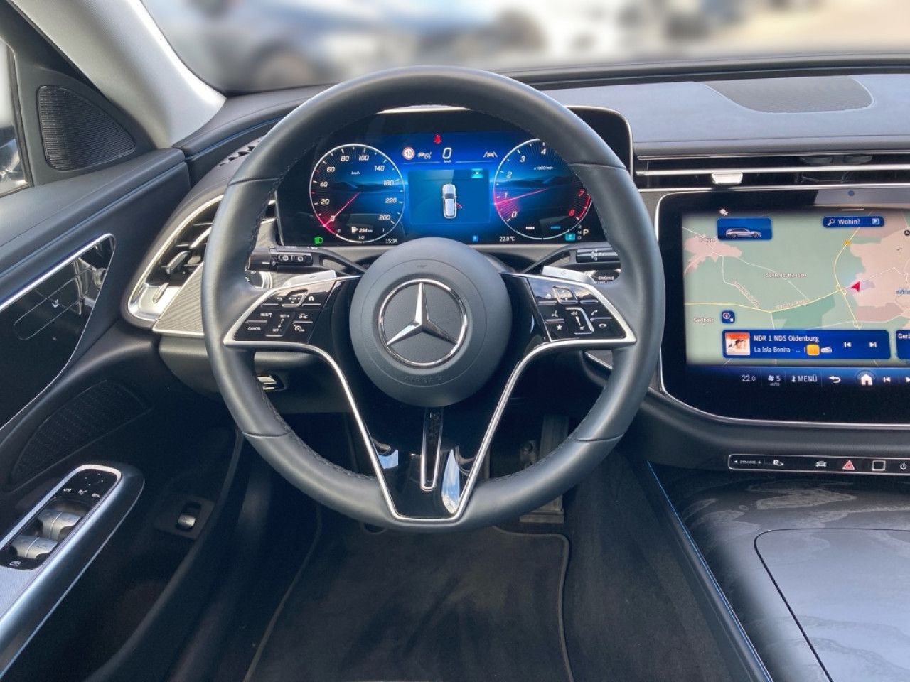 Mercedes-Benz E-Klasse – Bild 9
