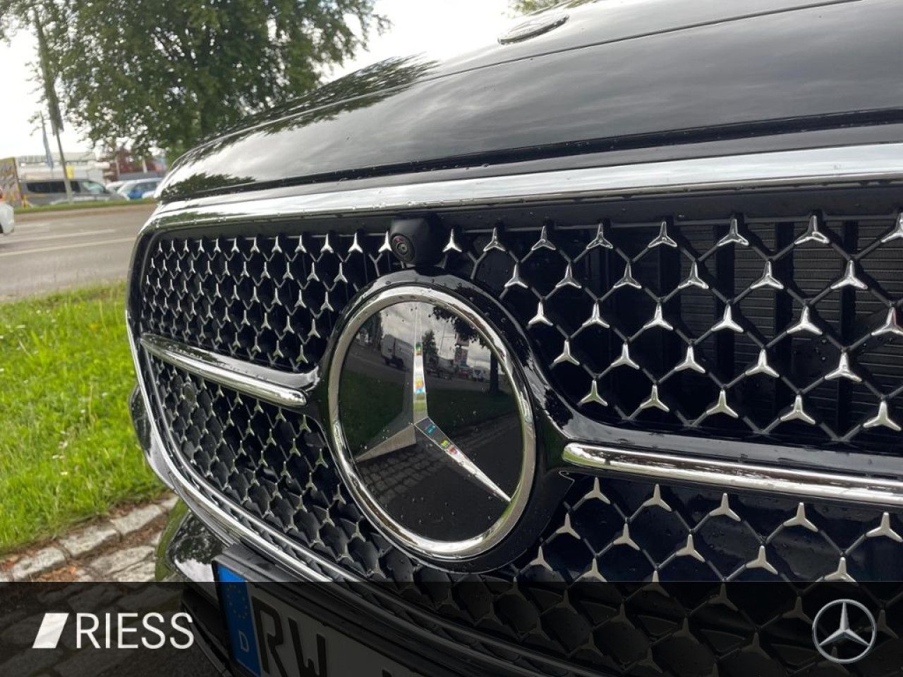 Mercedes-Benz E-Klasse – Bild 19