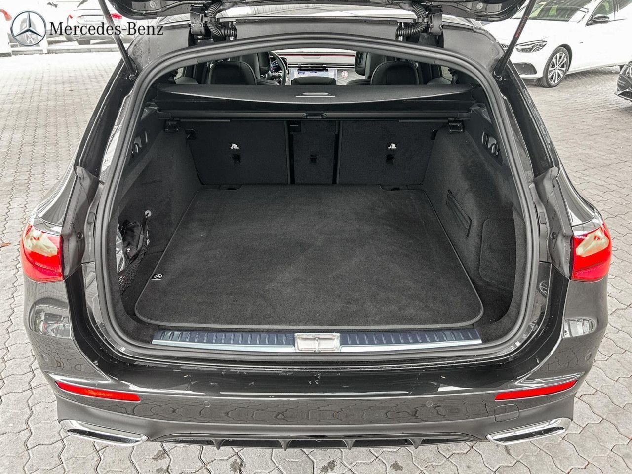 Mercedes-Benz E-Klasse – Bild 14