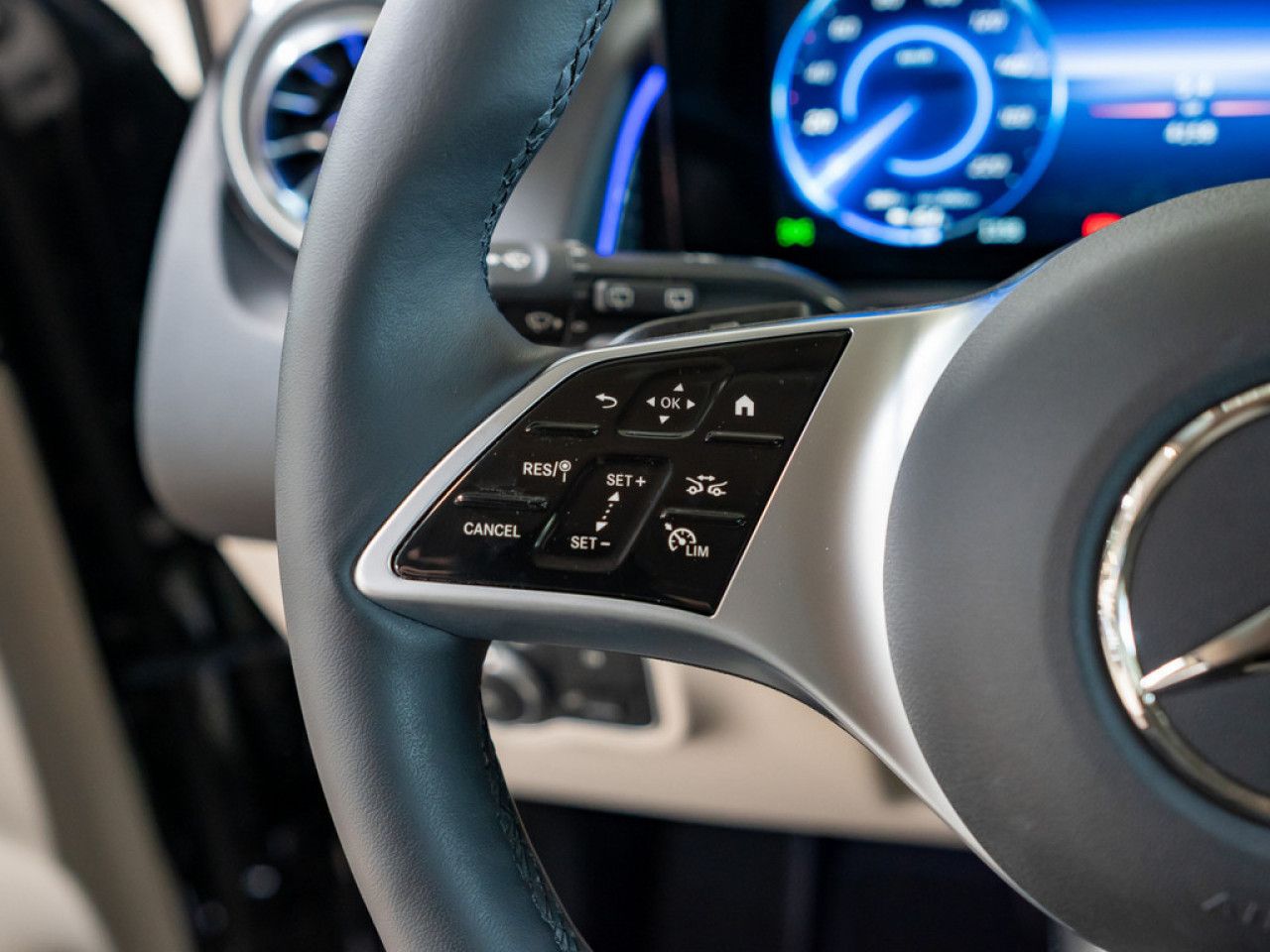 Mercedes-Benz EQB – Bild 17