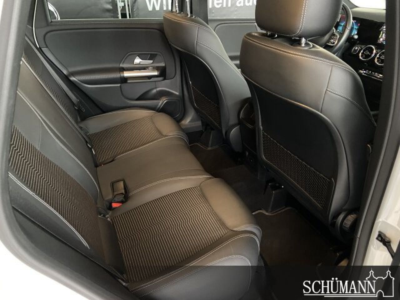 Fahrzeugbild 11 / 15