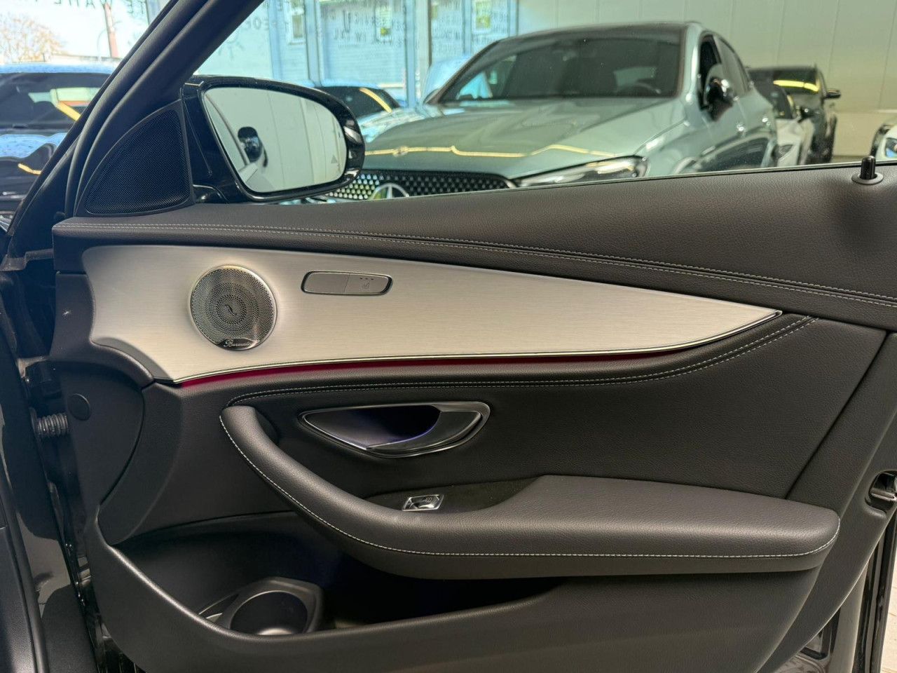 Mercedes-Benz E-Klasse – Bild 20