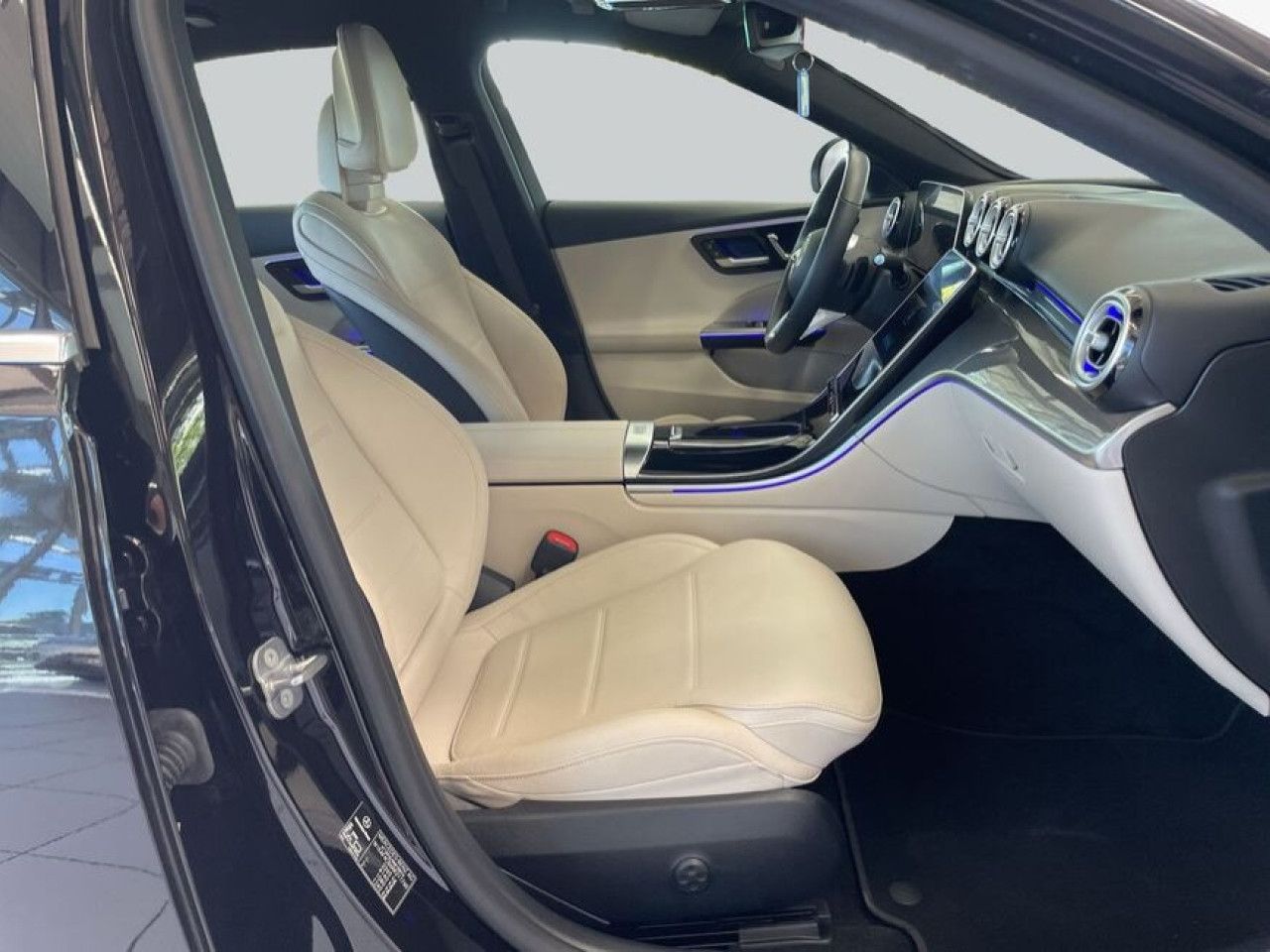 Mercedes-Benz C-Klasse – Bild 12