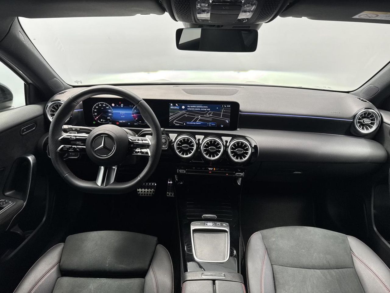 Zdjęcie pojazdu 21 / 25