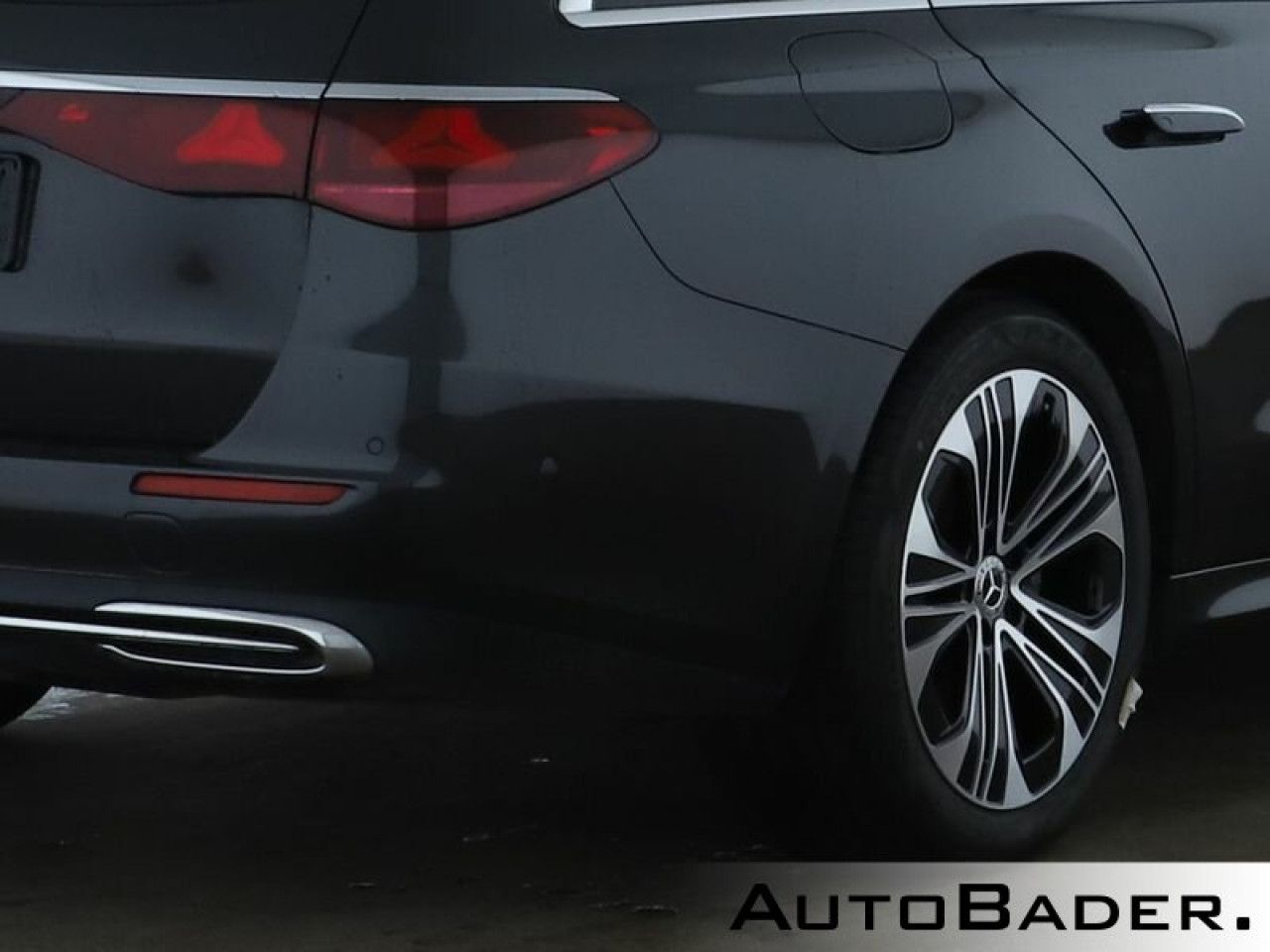Mercedes-Benz E-Klasse – Bild 4