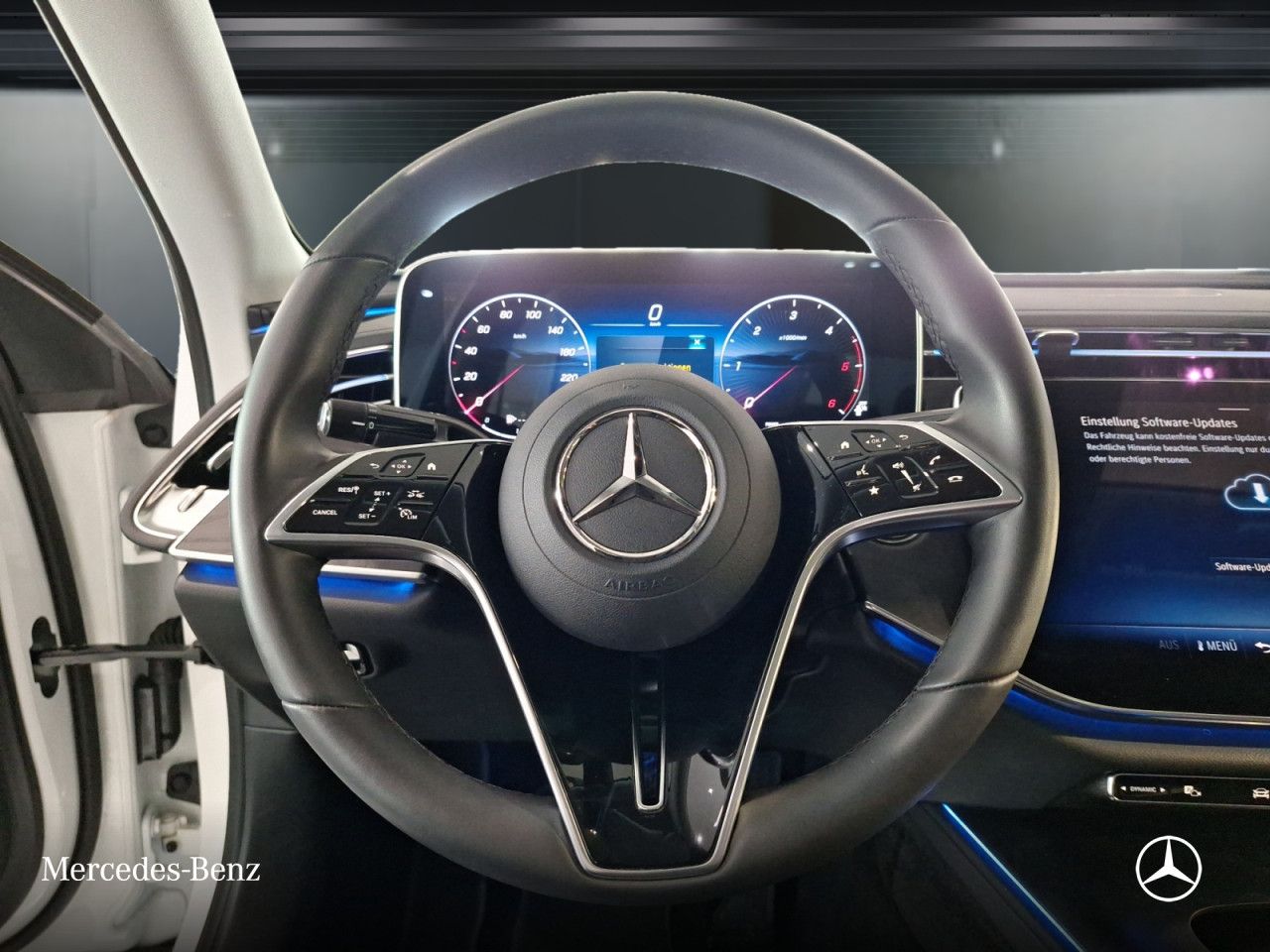 Mercedes-Benz E-Klasse – Bild 12
