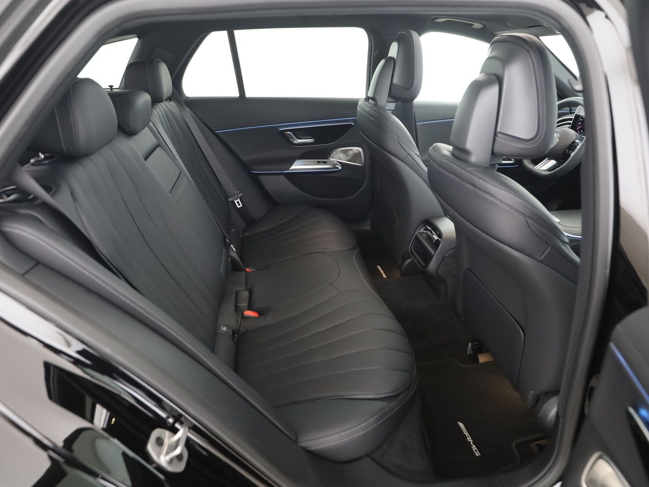 Mercedes-Benz E-Klasse – Bild 14
