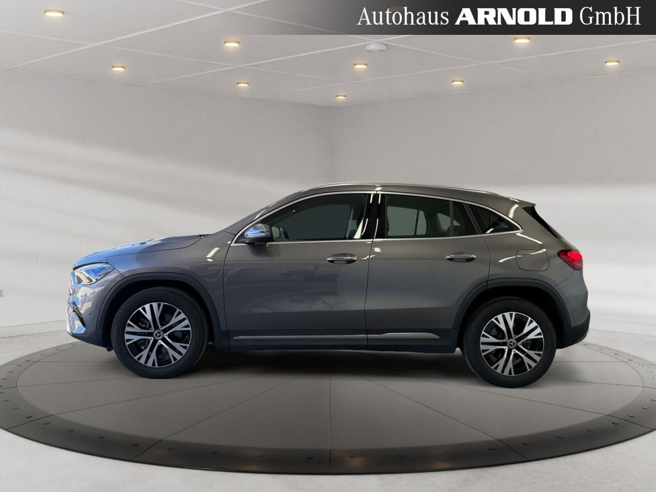 Mercedes-Benz GLA – Bild 2