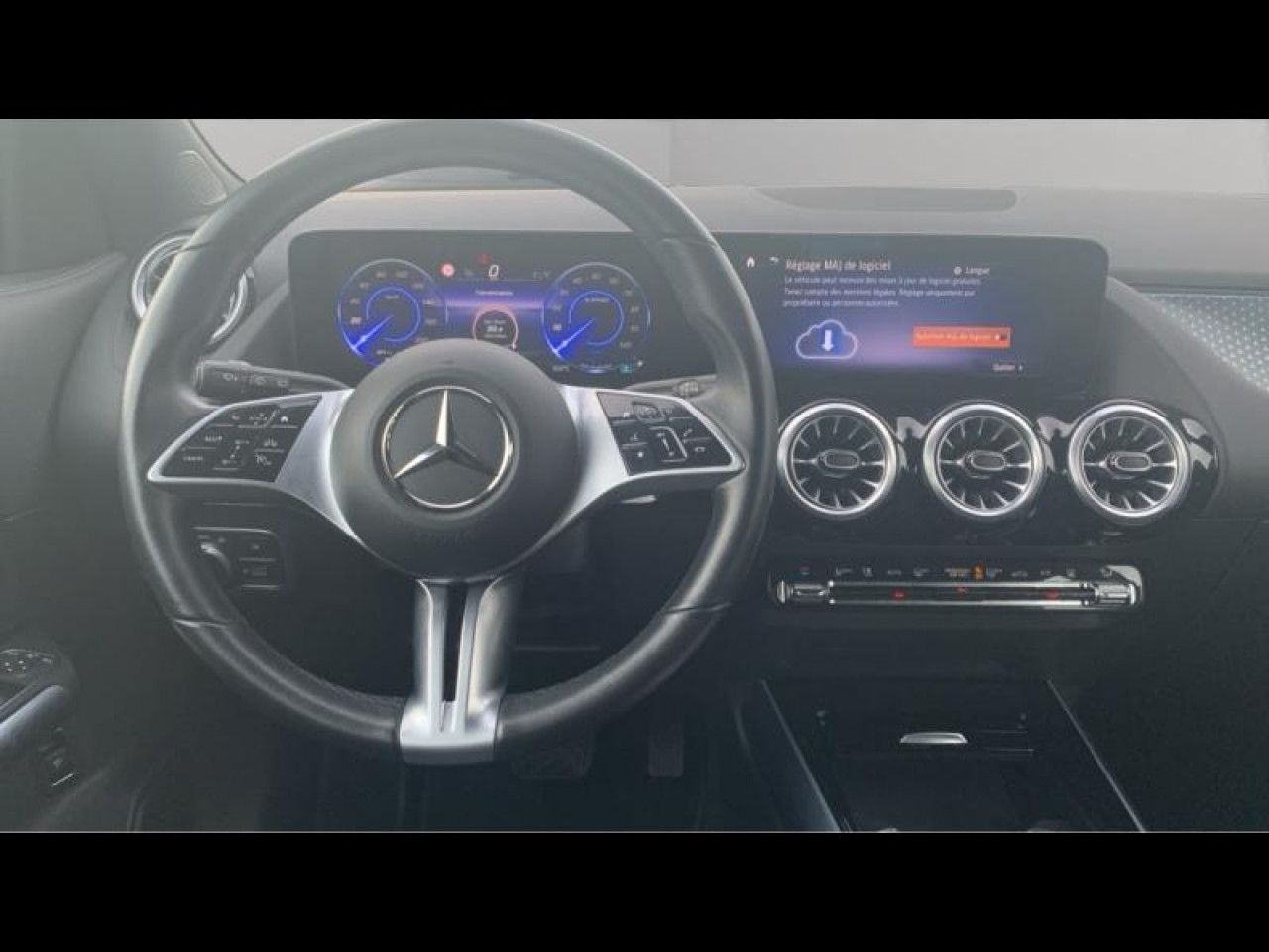 Photo du v&eacute;hicule 7 / 18