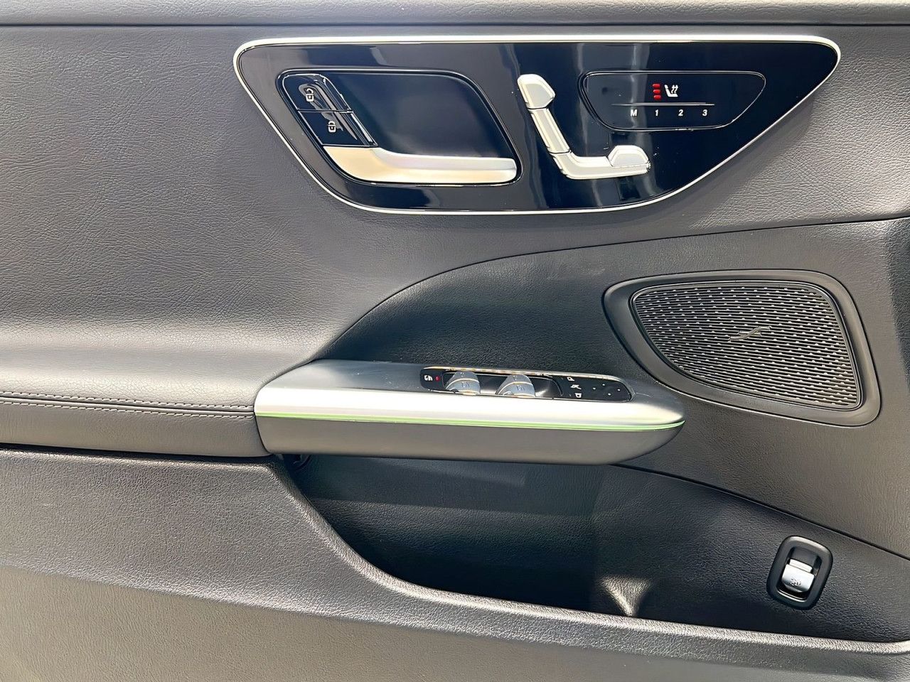 Mercedes-Benz C-Klasse – Bild 17