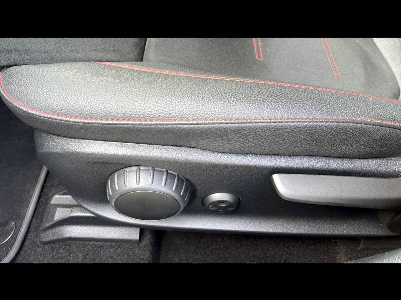 Imagem do veículo 9 / 11