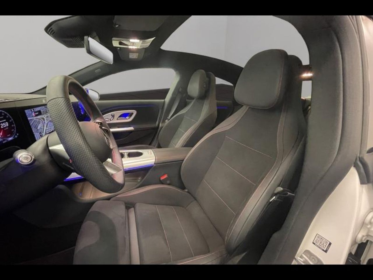 Photo du v&eacute;hicule 13 / 18