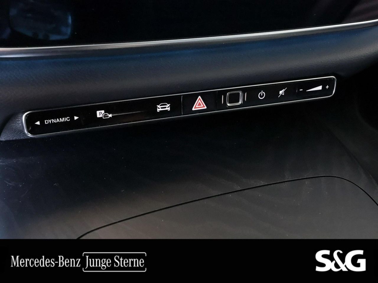 Mercedes-Benz E-Klasse – Bild 11