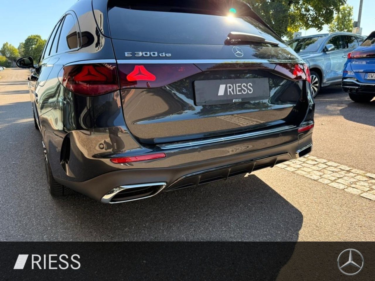 Mercedes-Benz E-Klasse – Bild 17