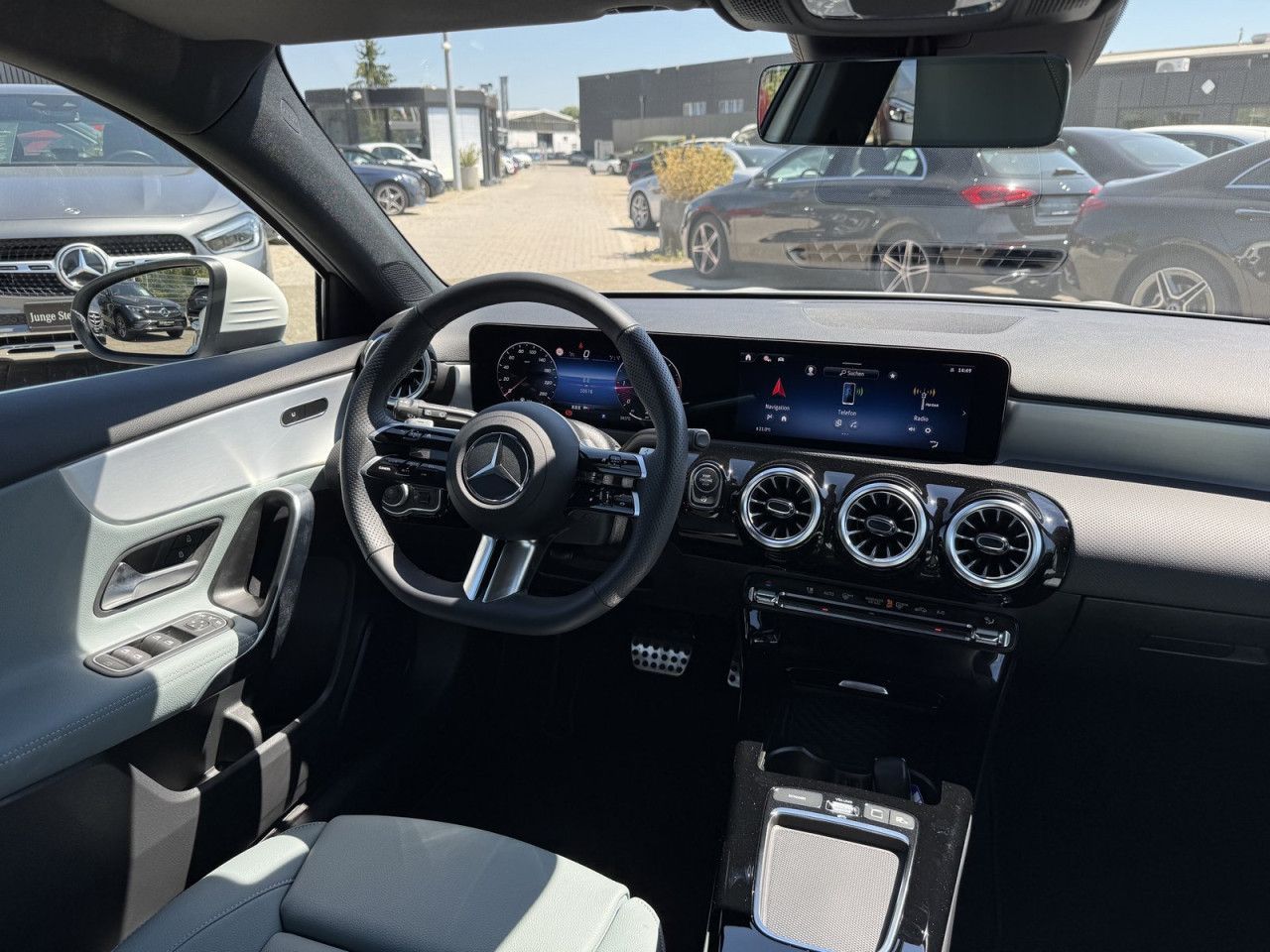 Mercedes-Benz A-Klasse – Bild 2